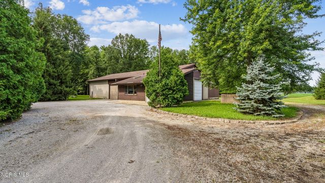 5786 Township Road 243, Findlay, OH 45840