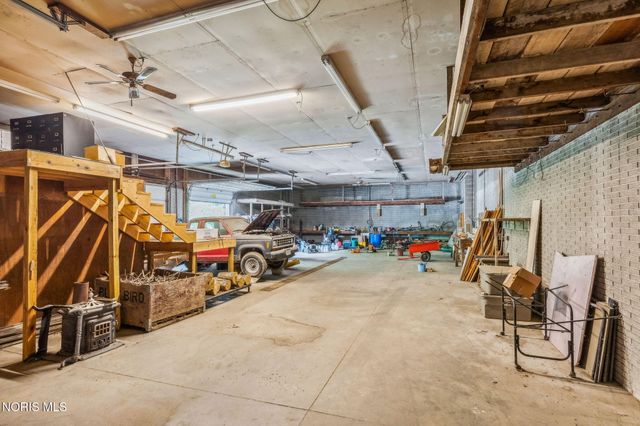 5786 Township Road 243, Findlay, OH 45840