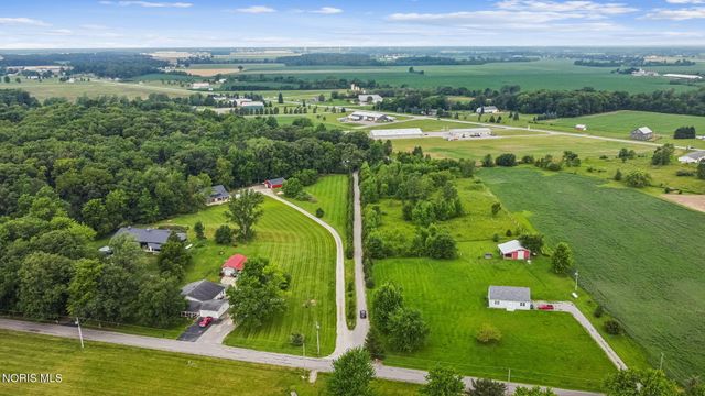 5786 Township Road 243, Findlay, OH 45840