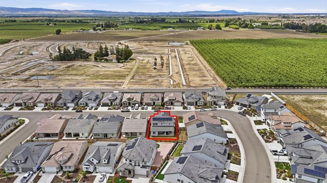 2516 Orinoco Ave, Manteca, CA 95337