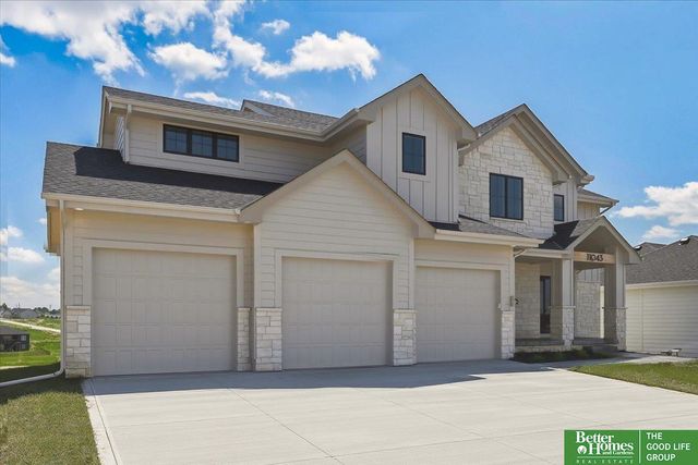11043 S 220th Street, Gretna, NE 68028