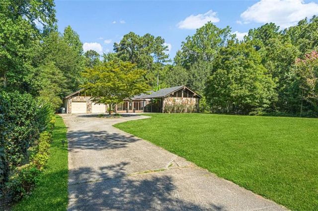 3627 Bright Star Road, Douglasville, GA 30135