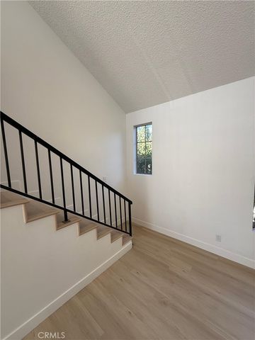 15004 Nordhoff 203, North Hills, CA 91343