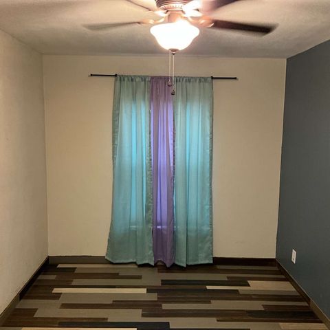107 W 15th Street, Kemp, TX 75143