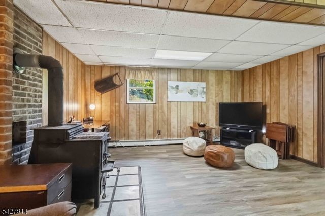 400 Lake Shore Dr, West Milford Twp., NJ 07421