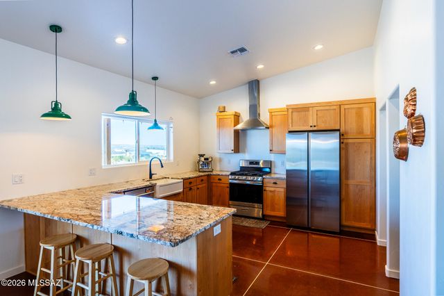 1214 S Emu Avenue, Benson, AZ 85602