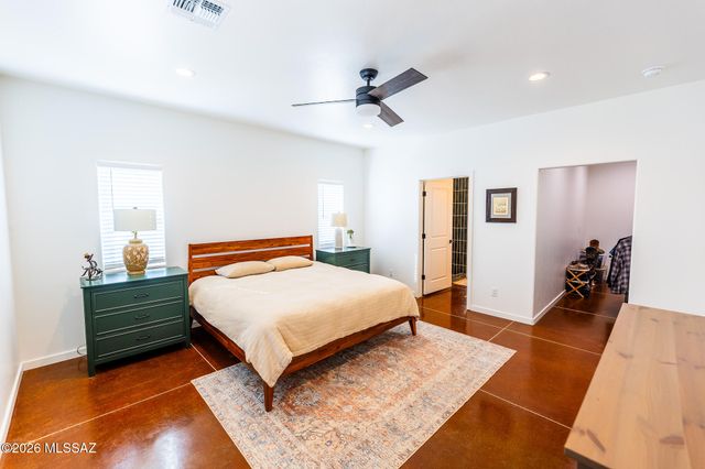 1214 S Emu Avenue, Benson, AZ 85602