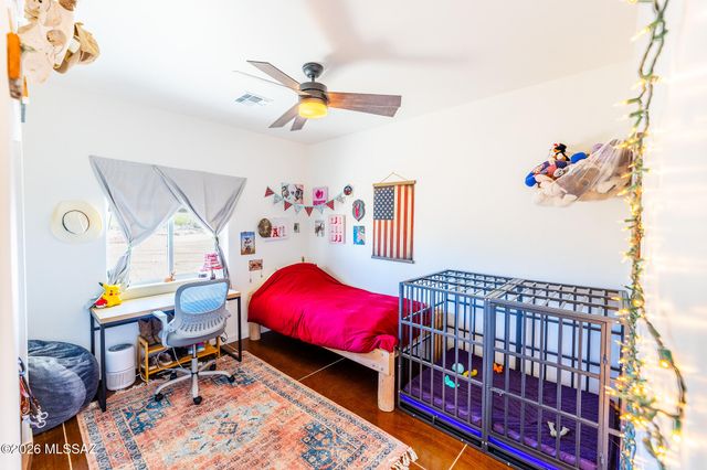 1214 S Emu Avenue, Benson, AZ 85602