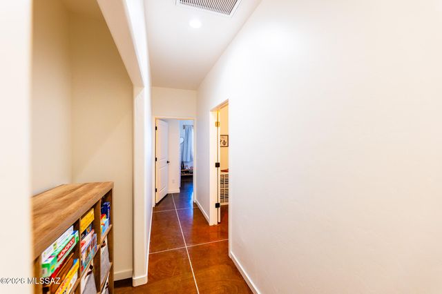 1214 S Emu Avenue, Benson, AZ 85602