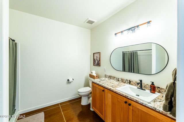 1214 S Emu Avenue, Benson, AZ 85602