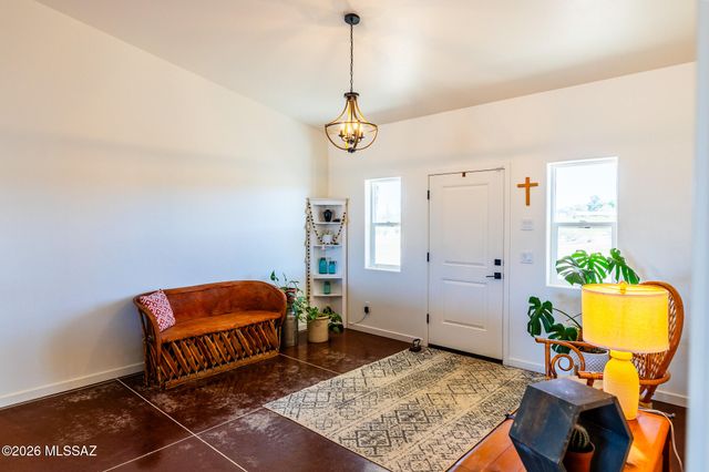 1214 S Emu Avenue, Benson, AZ 85602