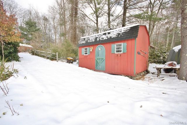 415 N Shore Drive, Wurtsboro, NY 12790