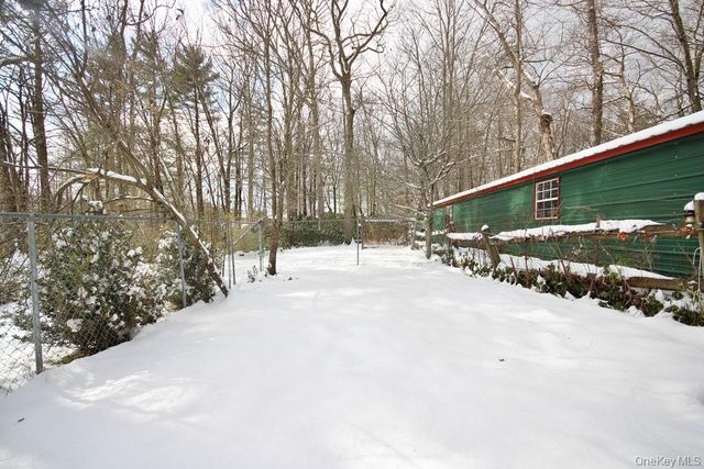 415 N Shore Drive, Wurtsboro, NY 12790