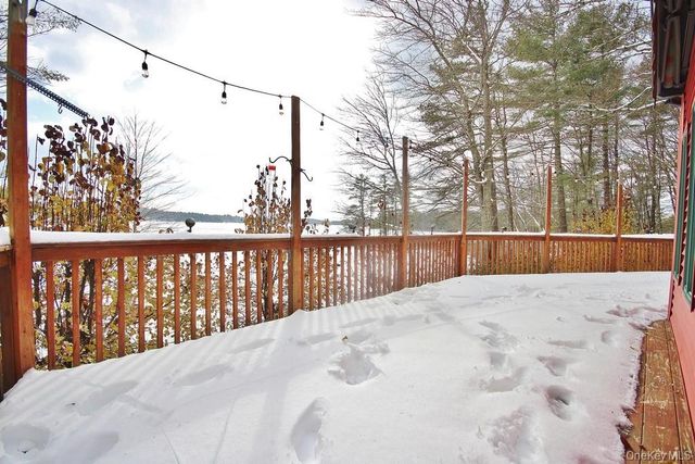 415 N Shore Drive, Wurtsboro, NY 12790