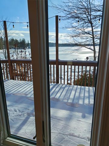 415 N Shore Drive, Wurtsboro, NY 12790