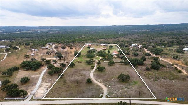 601 Deerpath Way, Spicewood, TX 78669