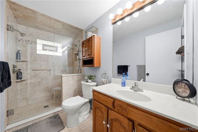 72 Greenmeadow Drive, West Seneca, NY 14224