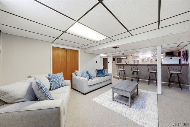 72 Greenmeadow Drive, West Seneca, NY 14224