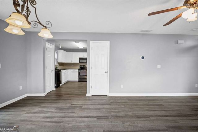 275 Cottonwood Creek Circle, Canton, GA 30114