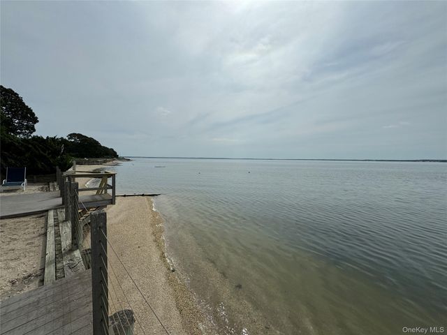 1429 Peconic Bay Boulevard, Jamesport, NY 11947