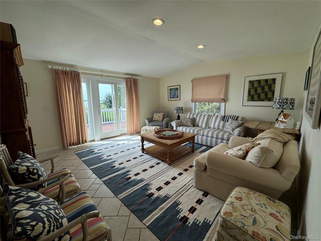 1429 Peconic Bay Boulevard, Jamesport, NY 11947