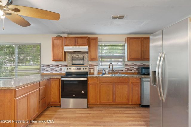 7741 E Spanish Trail, Floral City, FL 34436