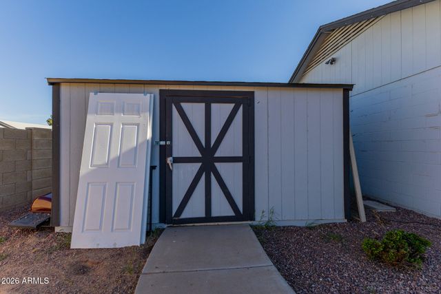 962 E HACKAMORE Street, Mesa, AZ 85203