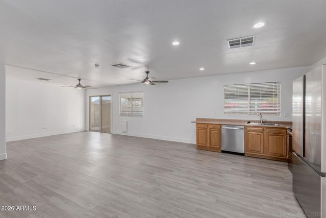 962 E HACKAMORE Street, Mesa, AZ 85203