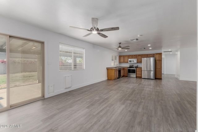 962 E HACKAMORE Street, Mesa, AZ 85203