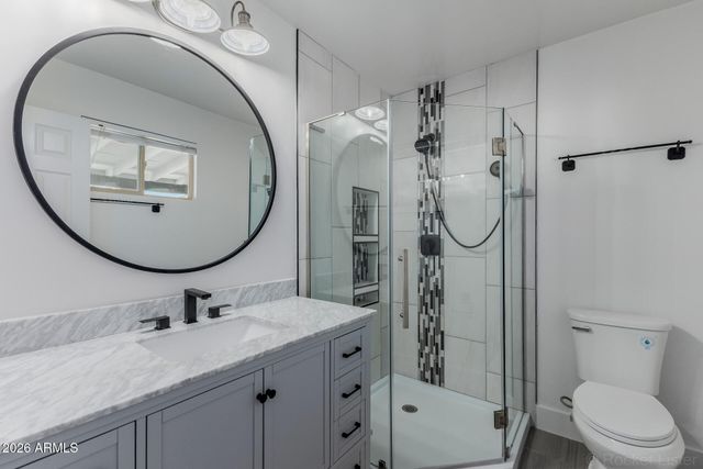 962 E HACKAMORE Street, Mesa, AZ 85203