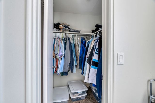 1676 N HICKORY LN, Provo, UT 84604