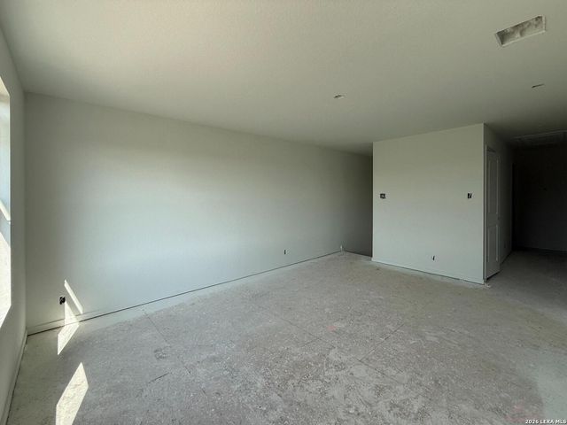 13807 Birch View, San Antonio, TX 78252