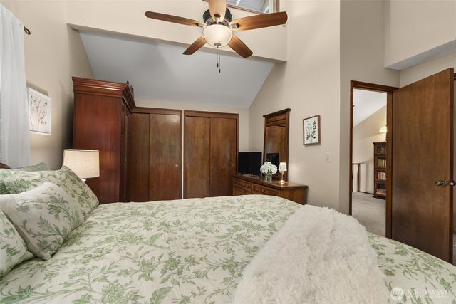 6615 Sierra Court SE, Lacey, WA 98503