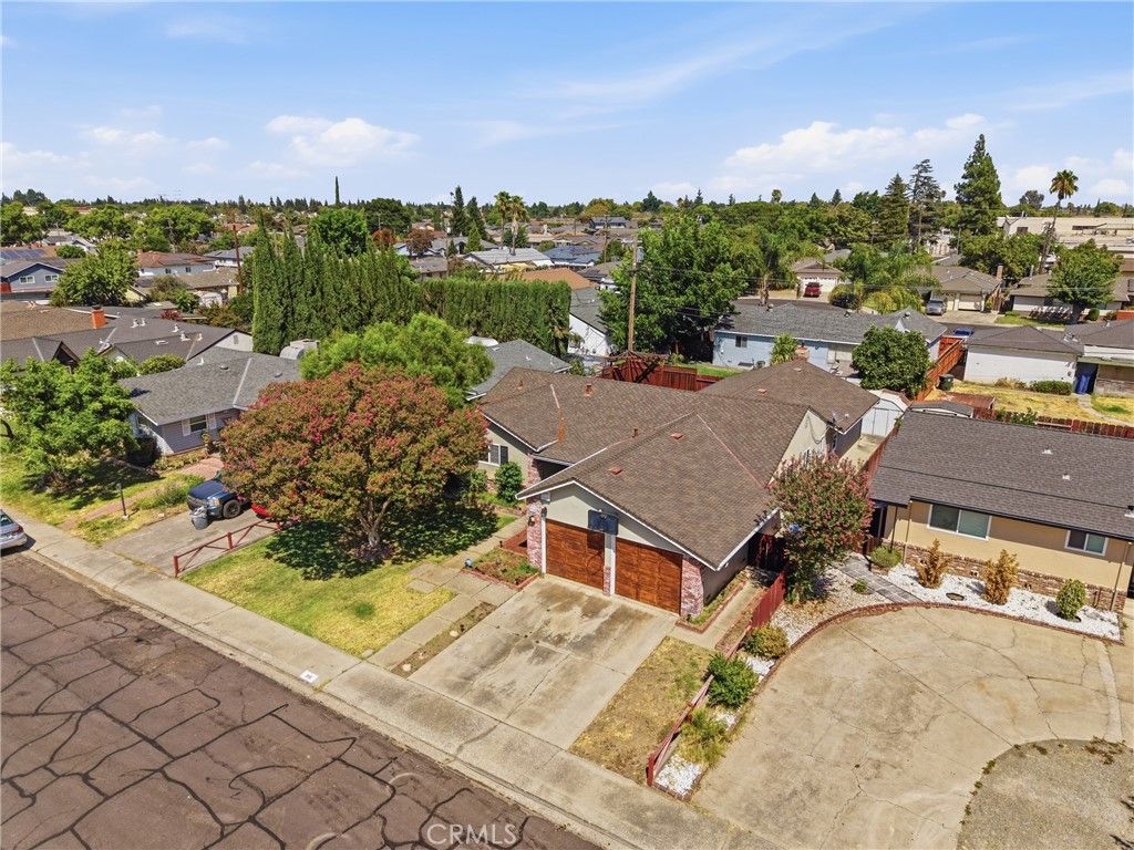 Image 1 of property listing at 316 Charles, Manteca, CA 95336