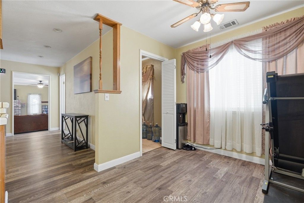 Image 10 of property listing at 316 Charles, Manteca, CA 95336