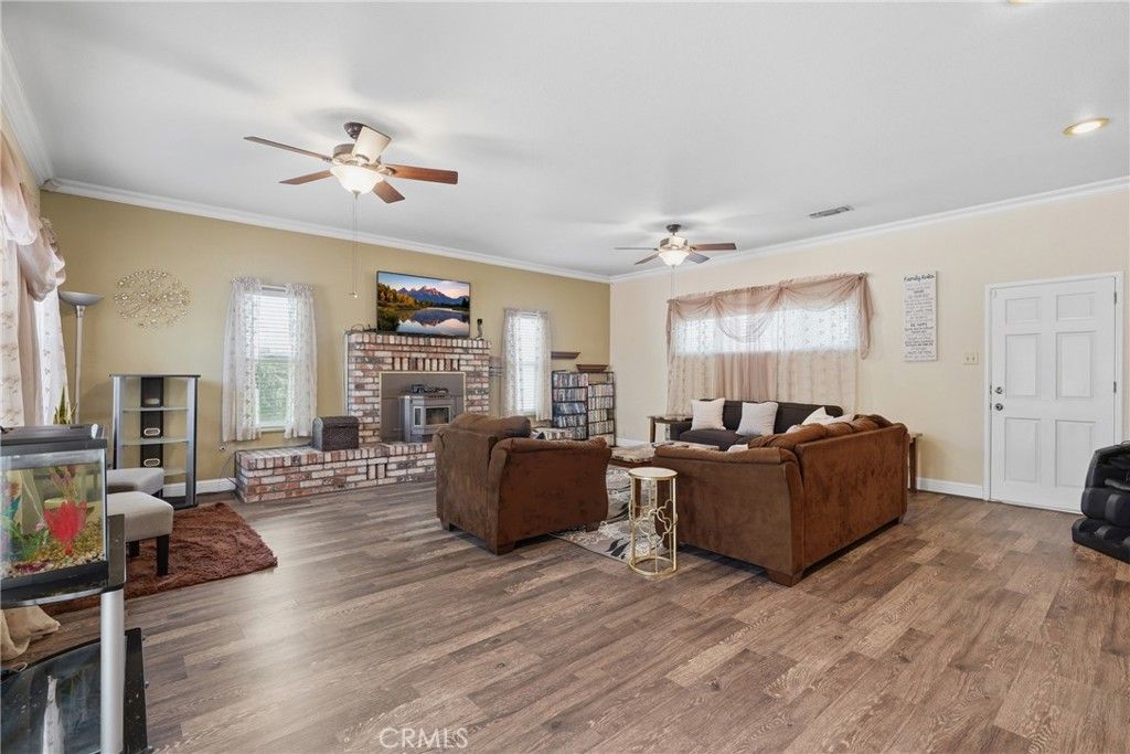 Image 14 of property listing at 316 Charles, Manteca, CA 95336