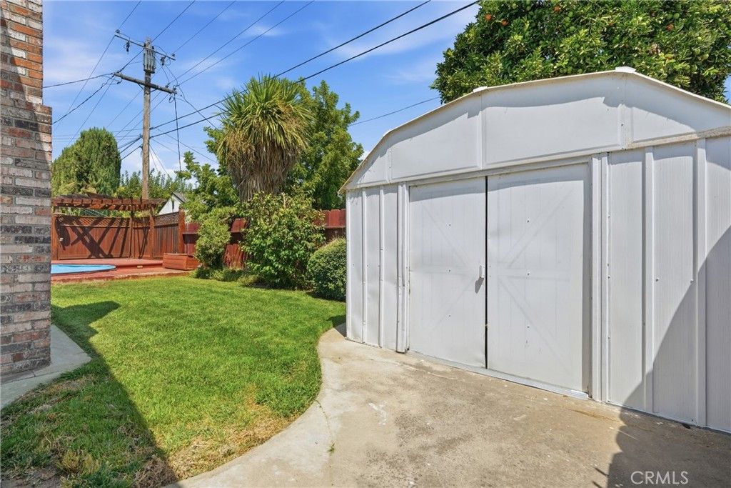 Image 22 of property listing at 316 Charles, Manteca, CA 95336
