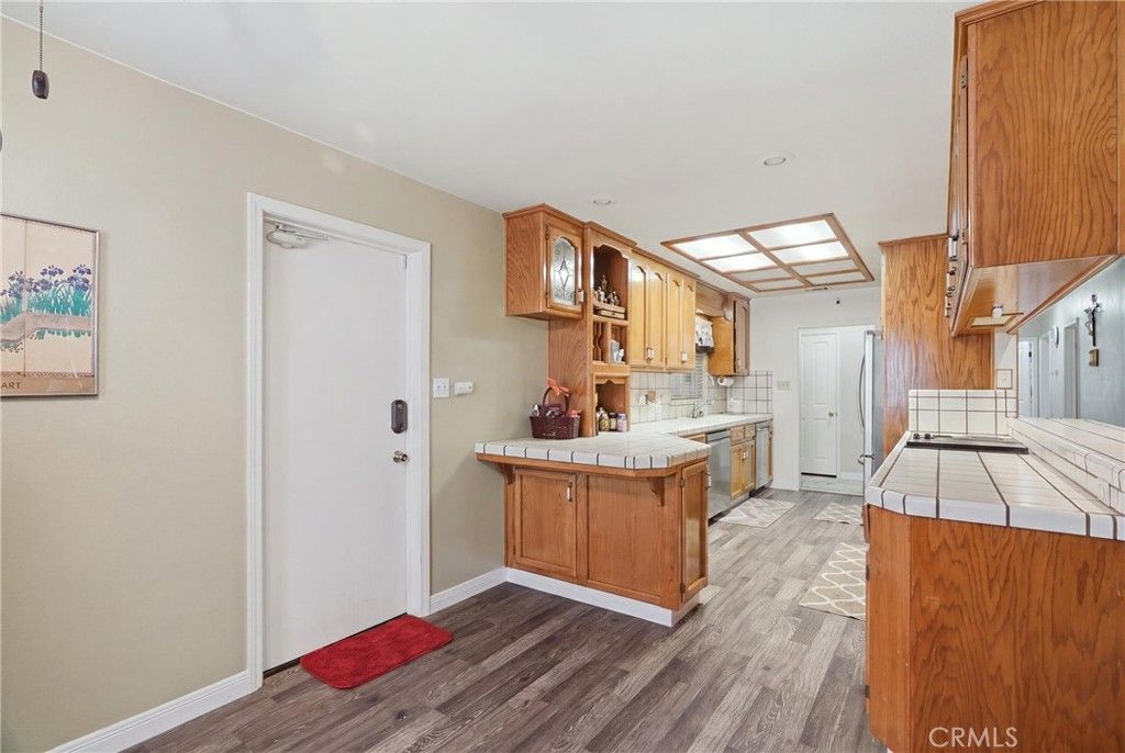 Image 8 of property listing at 316 Charles, Manteca, CA 95336