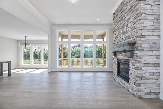 6115 Lewis Drive, Shawnee, KS 66226