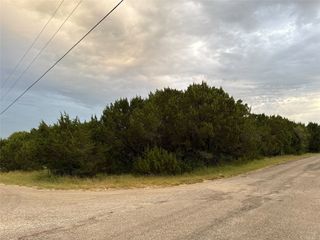 614 Pluto Street, Granbury, TX 76049