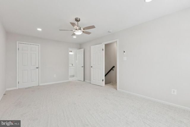 12920 NEW PARKLAND DR, Herndon, VA 20171