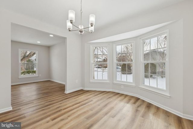 12920 NEW PARKLAND DR, Herndon, VA 20171