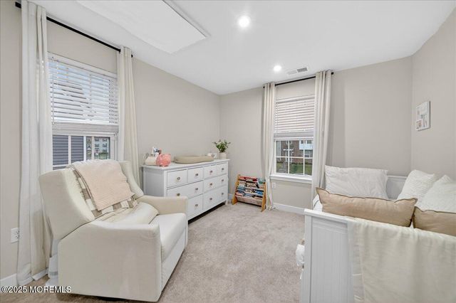 66 American Way, Cliffwood, NJ 07721