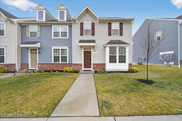 66 American Way, Cliffwood, NJ 07721