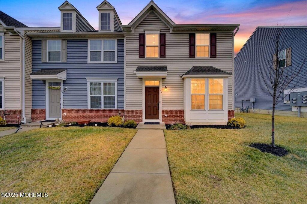 66 American Way, Cliffwood, NJ 07721