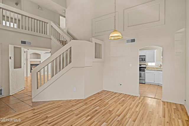 10817 WALDEN POND Street, El Paso, TX 79924