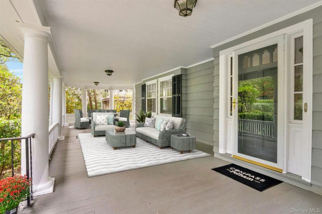 145 Cliff Avenue, Pelham, NY 10803