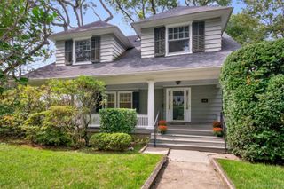 145 Cliff Avenue, Pelham, NY 10803