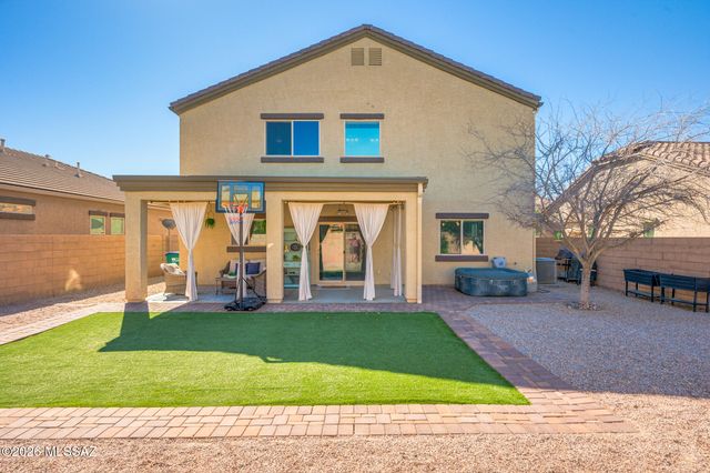 8942 W Twin Springs Drive, Marana, AZ 85653