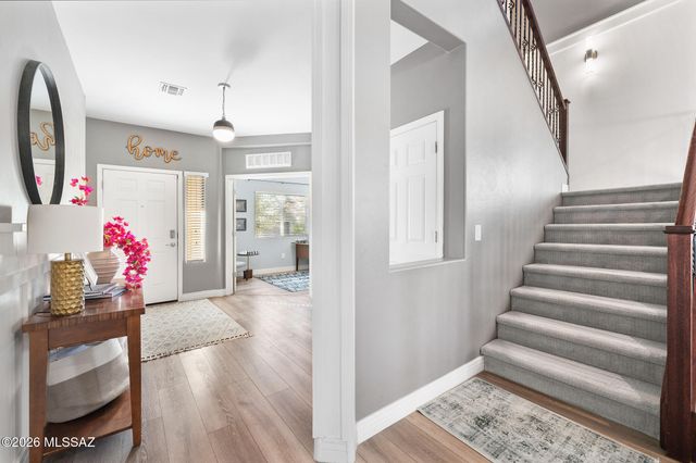 8942 W Twin Springs Drive, Marana, AZ 85653